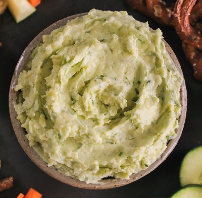 DLM Emerald Isle Pub Cheese Spread