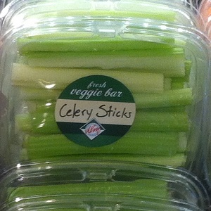 DLM Prepackaged Celery Sticks
