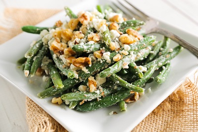 Green Beans with Walnuts & Blue Cheese
