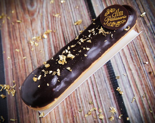 All-Natural Chocolate Éclair