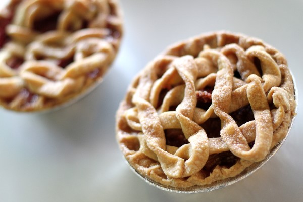 Ann K's 6" Apple Pie (Available Thurs - Sun)