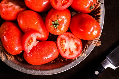 Roma Tomatoes (Sold by weight)