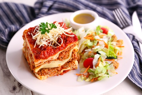 Meat & Cheese Lasagna Dinner for 2 Bag
